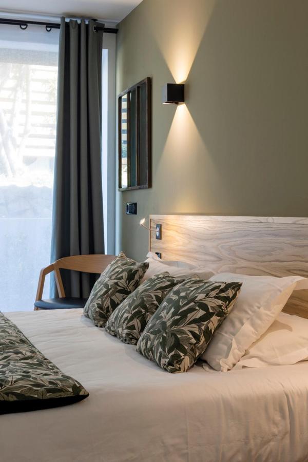 Auberge Kalliste - Eco Label Porto Pollo Bagian luar foto
