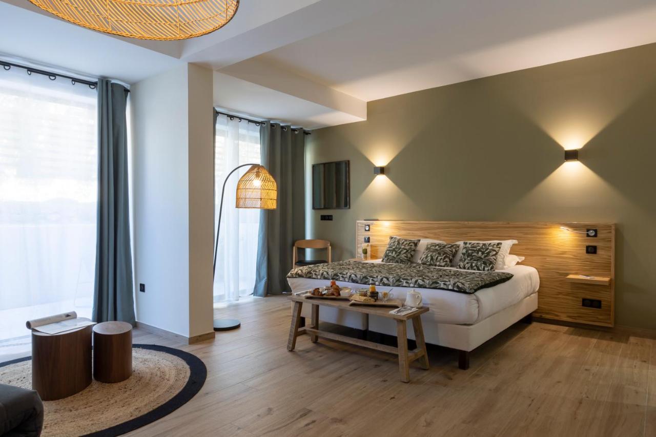 Auberge Kalliste - Eco Label Porto Pollo Bagian luar foto